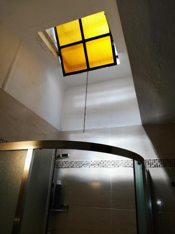 Private Room In Beautiful Home Montevideo Exterior photo